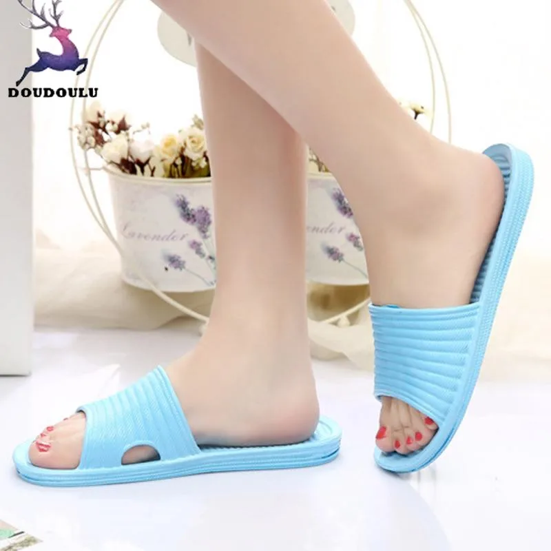 

Women Stripe Flat Bath Slippers Summer Sandals Indoor & Outdoor Slippers 2018 New Pink Purple Sky Blue Shoes Woman zapatos mujer