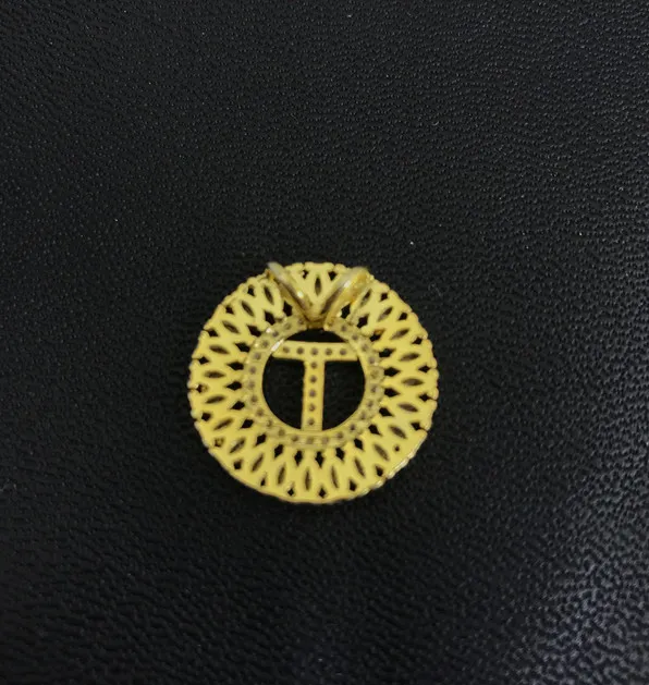 T letter pendant necklace-1 (2)