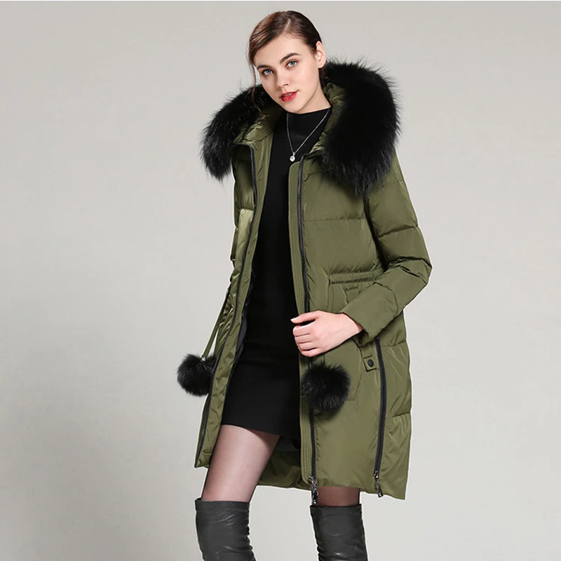 2017 New Winter Women Fur Parka Long Parka Jacket Ladies Coat Raccon Fur Collar Hood Parka White Goose Mantel Pelzkragen