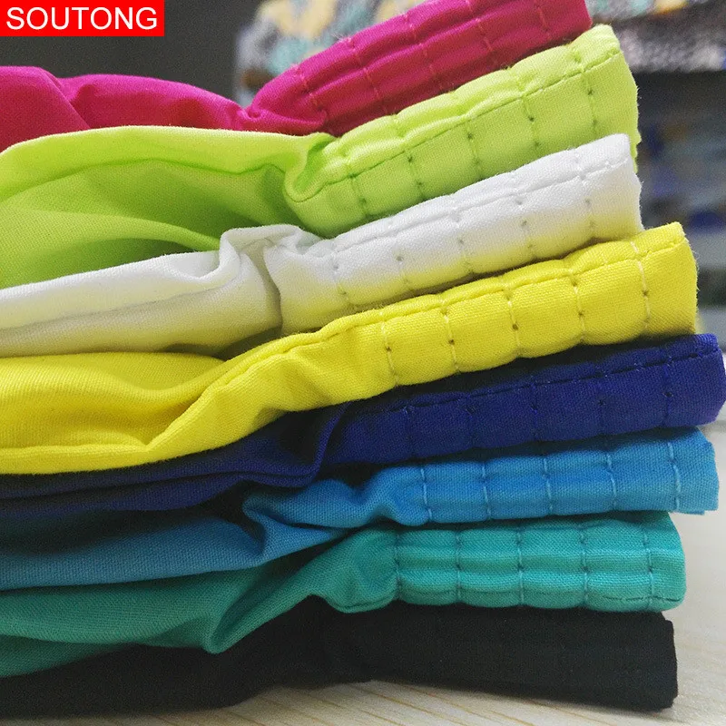 3739281051_886642078