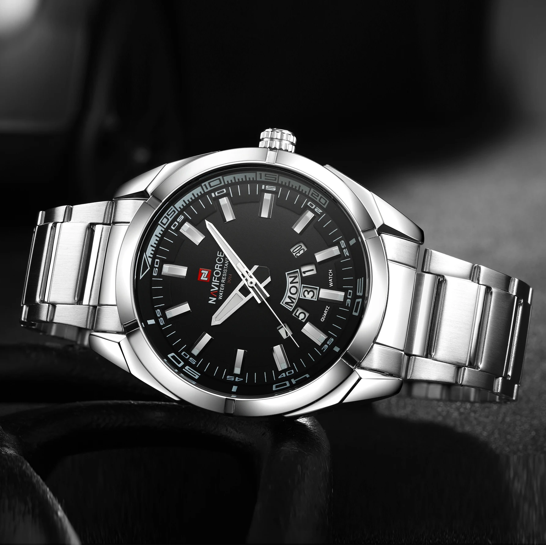 NAVIFORCE Military Watches Quartz Analog Clock Luxury Men Watch Stainless Steel Strap Waterproof Sp