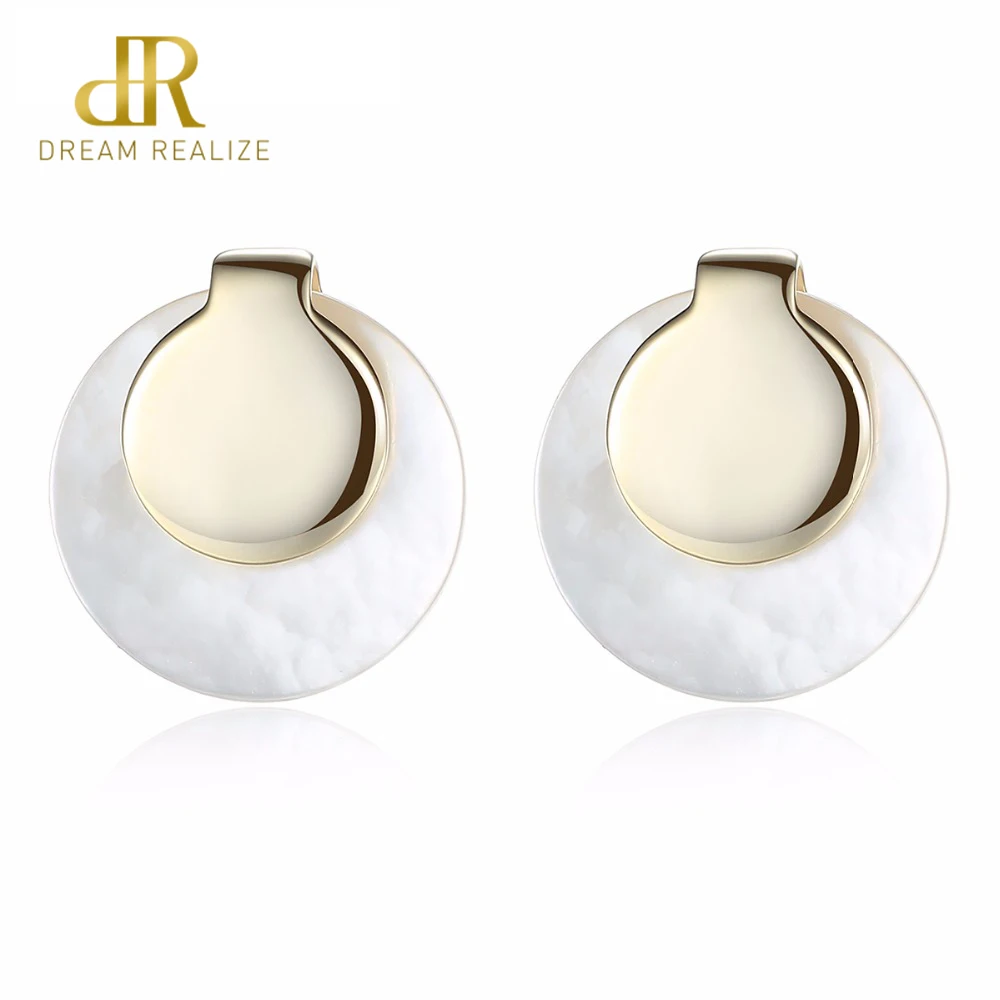 

DR Brand 2018 New Popular 925 Sterling Silver Round Shell Pearl Stud Earrings for Women Party Jewelry Accessories
