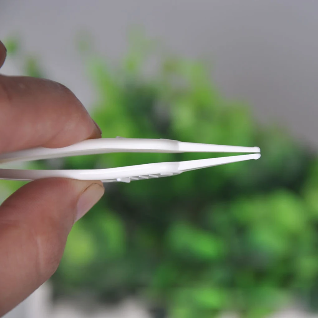 1/2/3/4/5pcs New Baby Safety Tweezers Plastic Tweezers Ear Nose Clean Nose Ears Dirty Baby Care