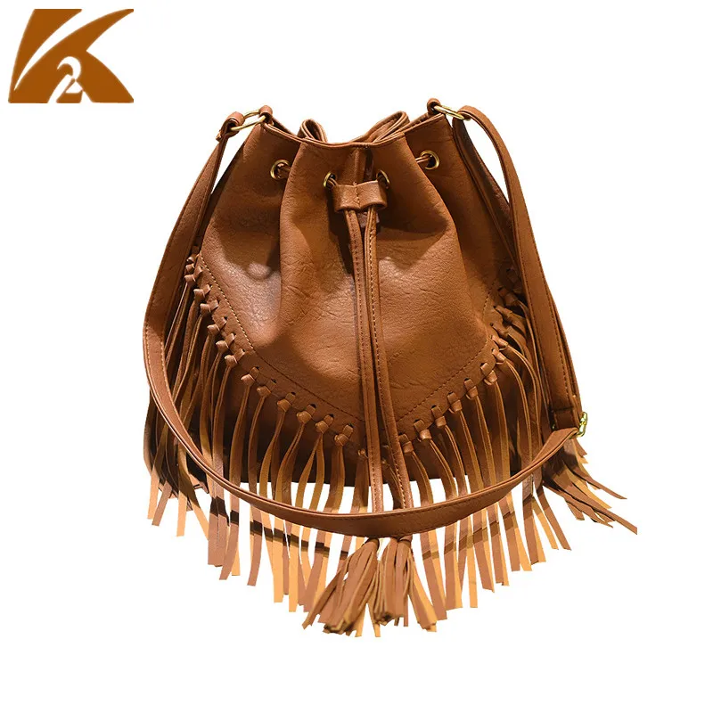 

Black/Gray/Pink/Brown Tassel Fringe Bucket Crossbody Bags for Women Leather Handbags Female Large Capacity Shoulder Bag Handbag