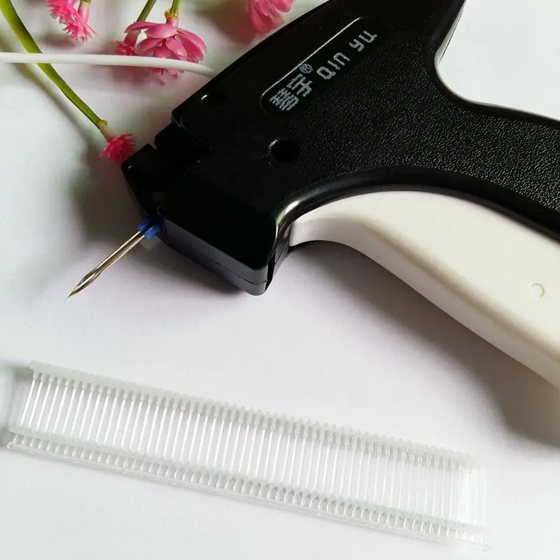 

1set ( 1pcs Tag Gun+2000pcs 12mm Transparent Barbs ) Regular Clothing Garment Price/Brand Label Tag Tagging Gun Kit Set