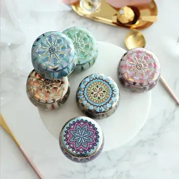 

European creative candy box iron box wedding candy box flower tea box candle jar small tea box iron box