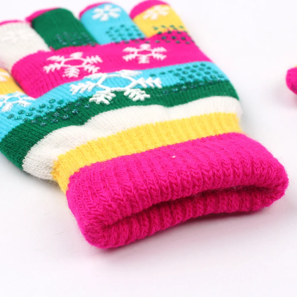 Теплые вязаные детские перчатки со снежинками, разноцветные перчатки для девочек, варежки с пятью пальцами для девочек, детские аксессуары на осень и зиму