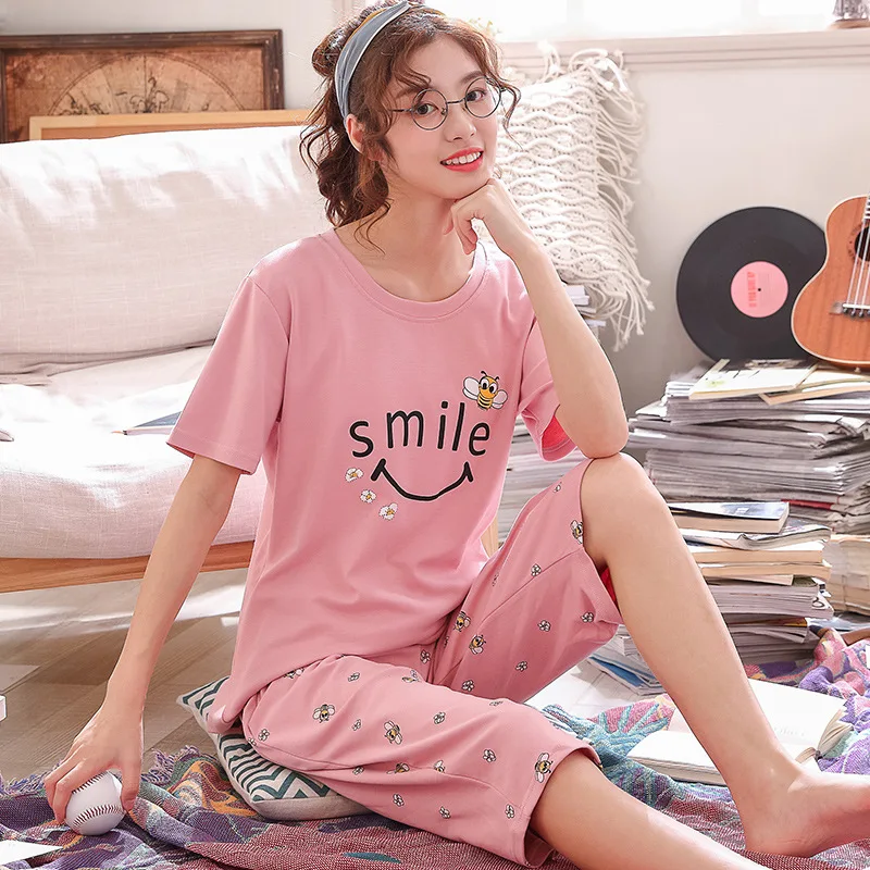 

Women's 2 pieces pajamas sets short sleeve Tops and calf length pants pyjamas women pajamas sleepwear pyjamas set pijama