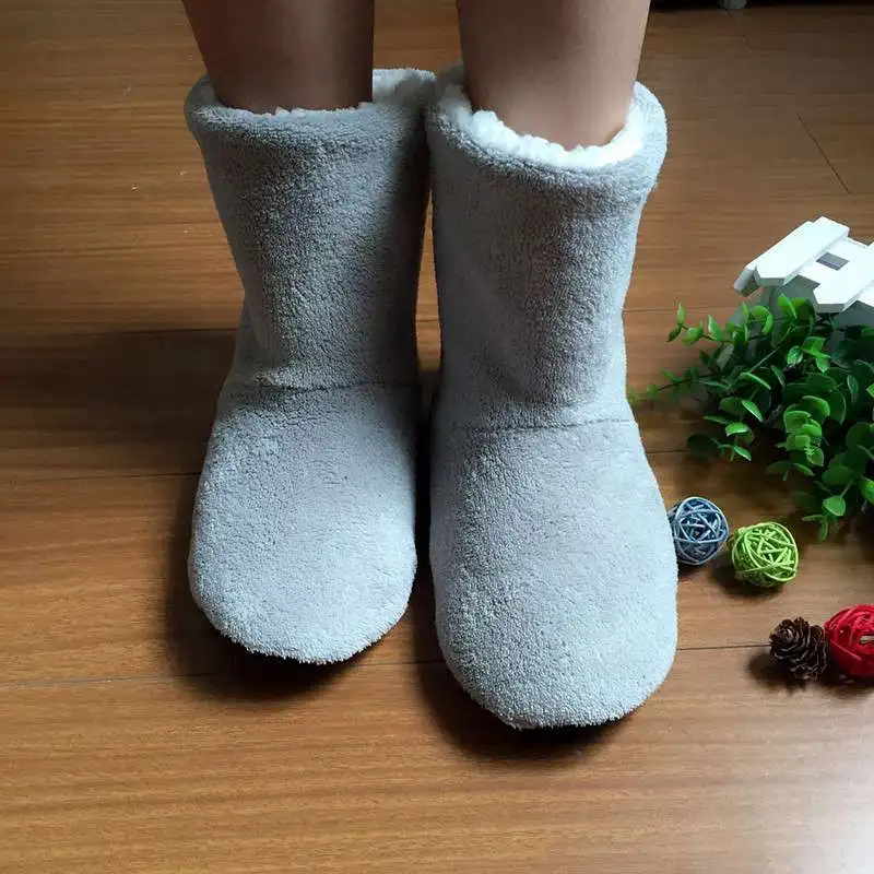 ASILETO/зимняя обувь; женские домашние тапочки; Рождественская домашняя обувь для девочек; теплые хлопковые тапочки; Мягкие плюшевые тапочки; 11 цветов; botas - Цвет: light grey