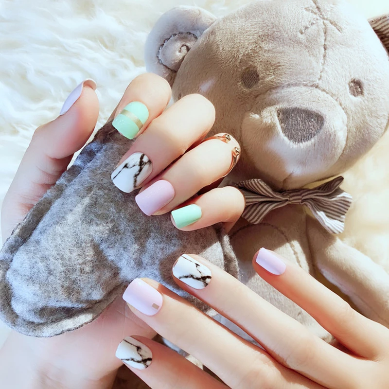 

New Pink Candy 24 Pcs Fake Toe Nails + Nail Glue Finished Green Marble Fake Nails Manicure Accessories Easy DIY on Nails