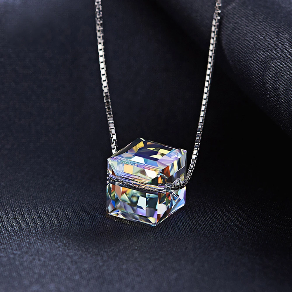 

11.11 Sale Austrian Crystal Square Beads Pendants Necklaces For Women Fashion Silver Chain Necklaces Wedding Party Jewelry Gift