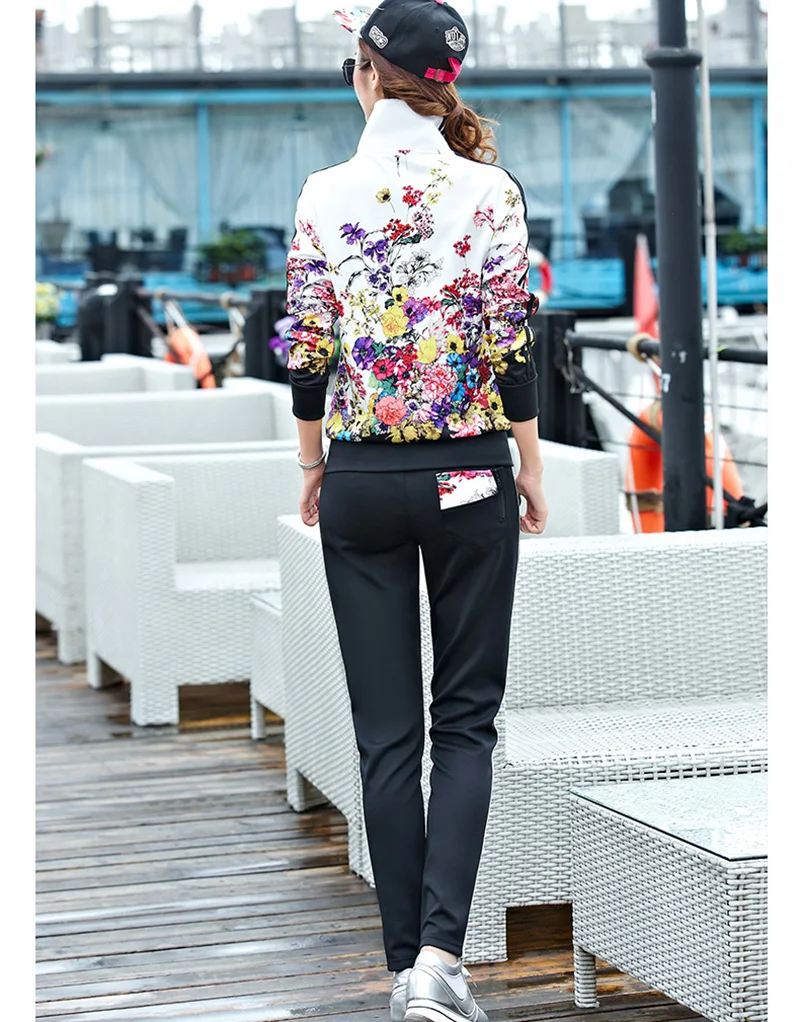 lounge sets 2021 Spring Zipper Cardigan Top and Trousers up and down Two-piece fashion Sweet Maiden long-sleeved Cardigan top Pants suit white co ord set