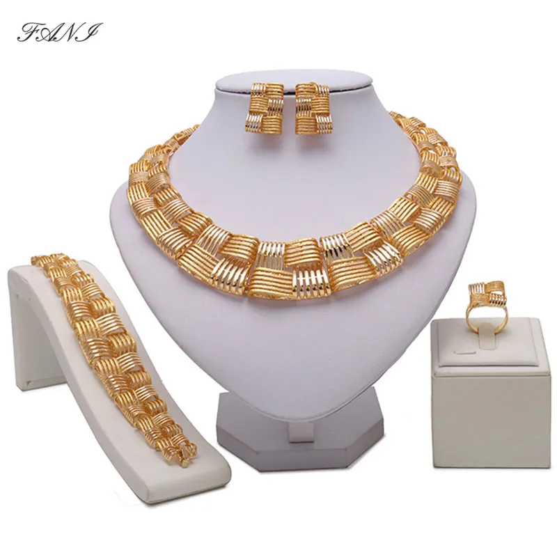 

Fani nigerian wedding woman accessories jewelry set fashion african beads jewelry set dubai gold color jewelry set Wholesale