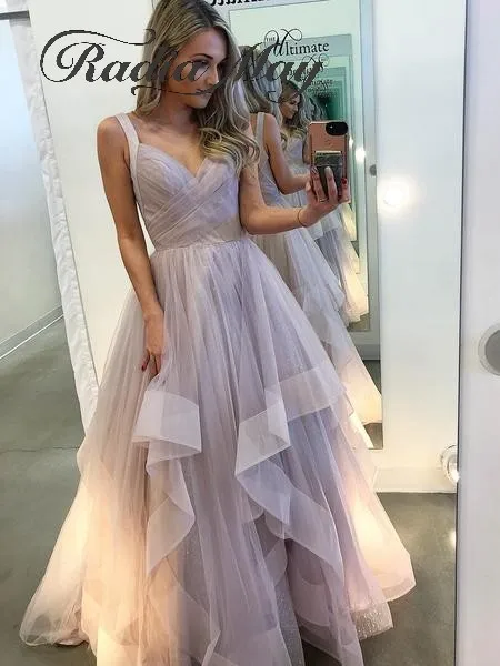 Лавандовое Тюлевое Длинное Пышное платье для выпускного элегантное ТРАПЕЦИЕВИДНОЕ ПЛАТЬЕ С Коротким шлейфом и оборками светло-фиолетовое вечернее платье