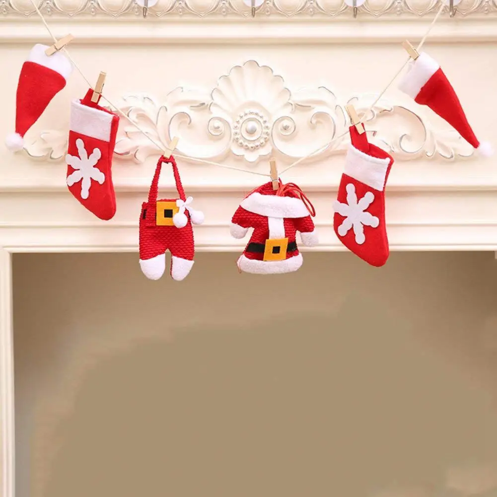 

A Set Of Christmas Clothes Fireplace Decoration Christmas DIY Pull Flag