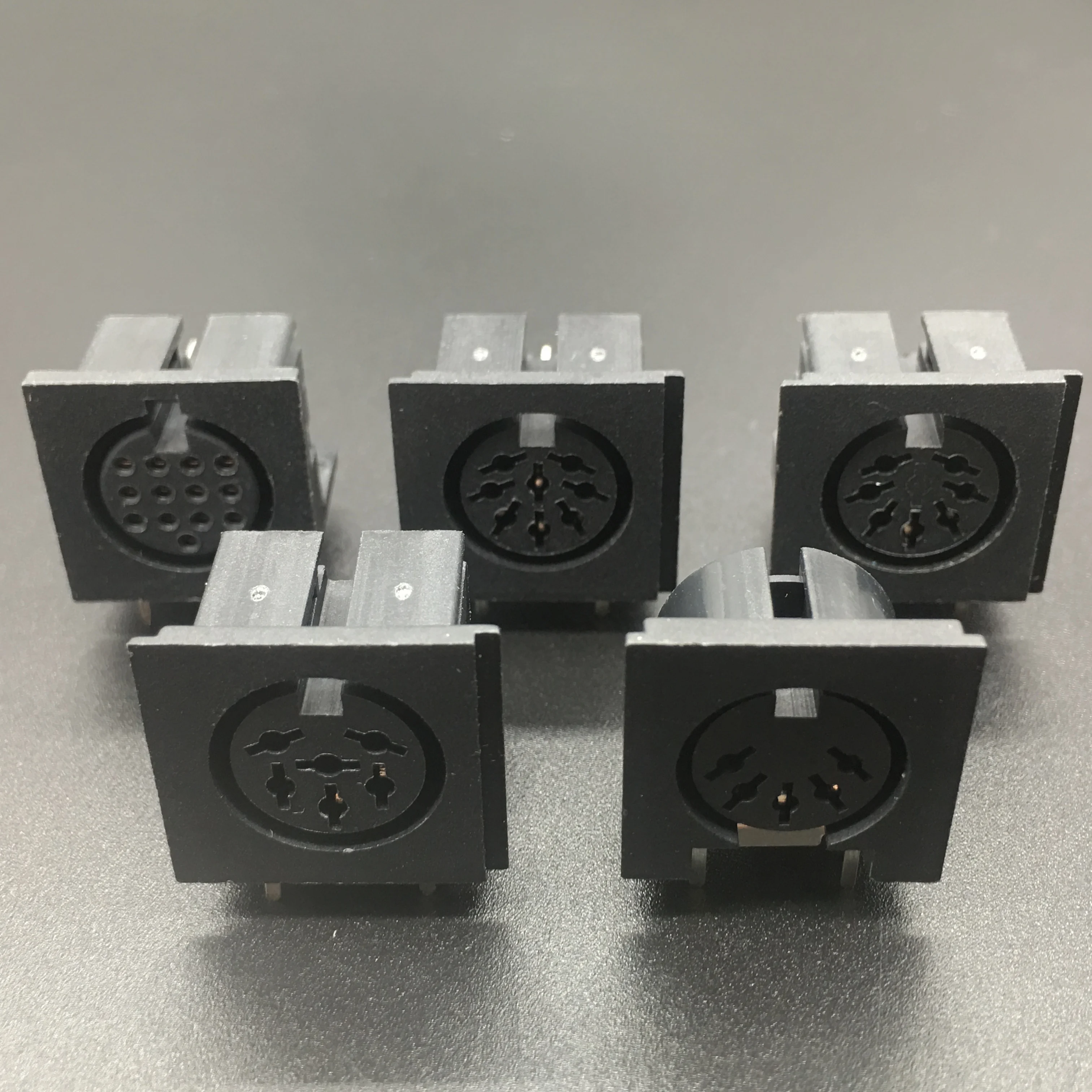 

5 pcs Female Din Connector Receptacle 5 6 7 8 13 Pin Circular Connector Right Angle PCB Solder Sockets Solder Tin