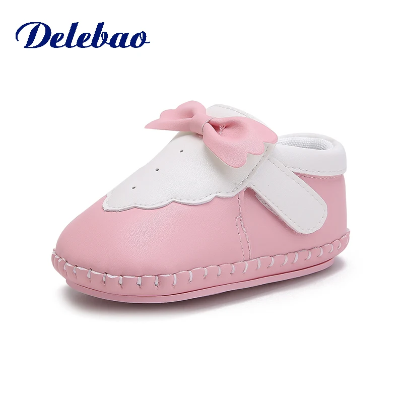 Delebao 2018 Autumn New Design Baby Shoes Soft Sole Pu Material Hook & Loop Toddler Shoes Unique Butterfly-knot First Walkers