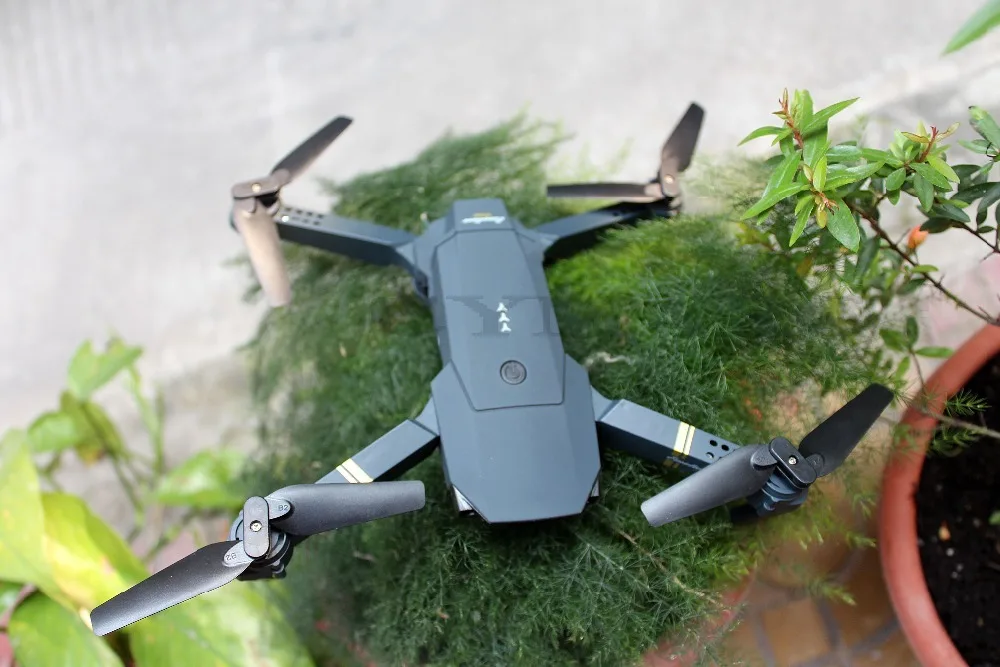 

HOT High Hold Mode Foldable Arm RC airplane model UAV mini drone remote control glider de controle remoto plane quadrocopter