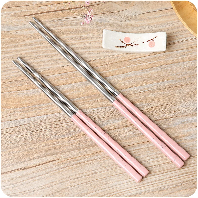 4583423807_845047883