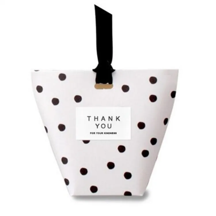 50pcs Black spots pattern flower Candy Box ,paper gift bag,gift wrapping