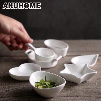 

Creative Japanese Dishes Ceramic Plate Household Dip Dish Cute Dish Soy Sauce Seasoning Dish