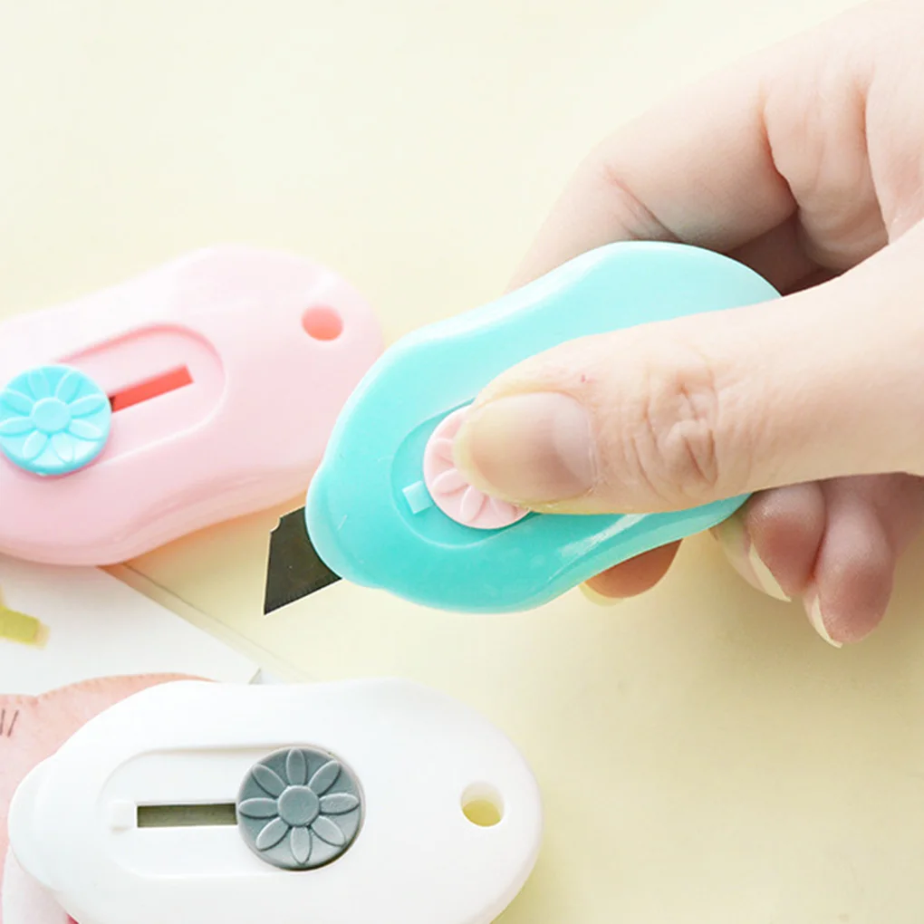 

Cute Solid Color Mini Portable Utility Knife Paper Cutter Cutting Paper Razor Blade Office Stationery Escolar Papelaria