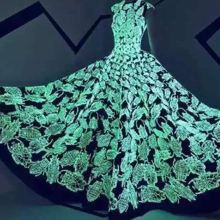 Slide image 51132a9380934db4af8e8f94d00cdda9