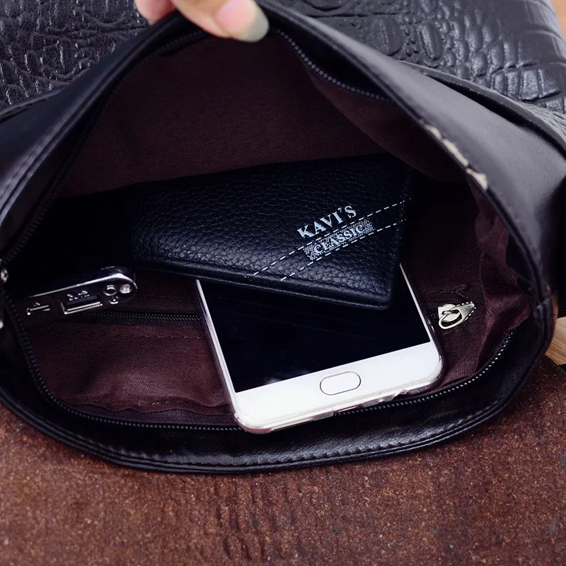 3335180948_1126074905