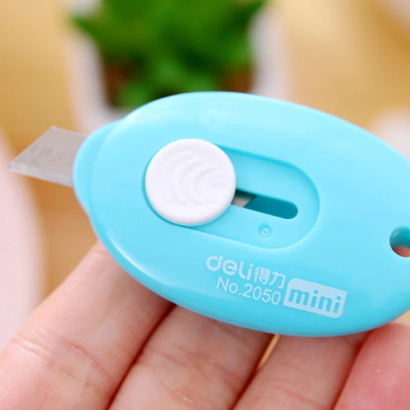 

Deli Mini Colored Utility Knife Pocket Retractable Paper Box Art Cutter Letter Opener School Office Supplies Korean Stationery