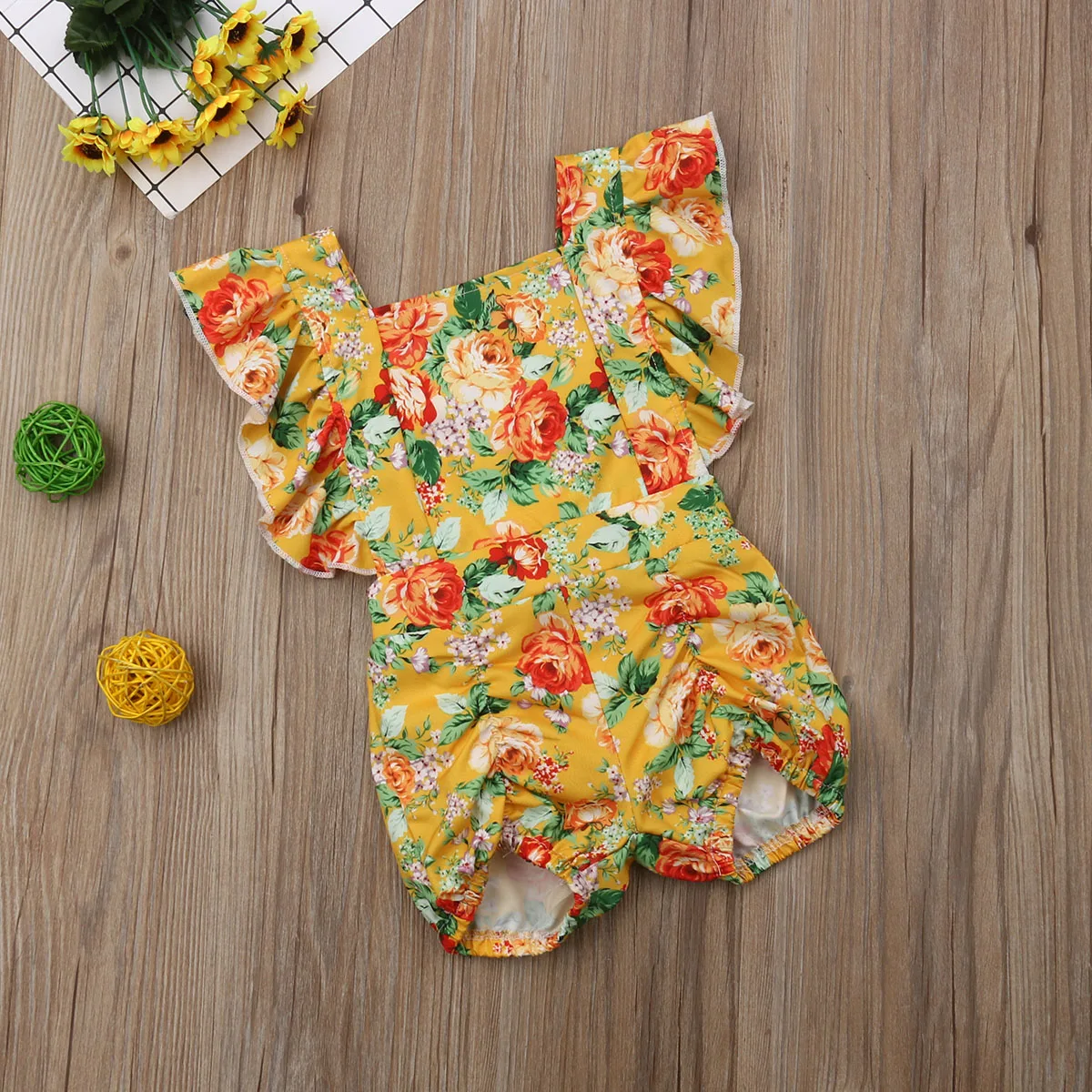 2019 новейшая одежда для маленьких девочек комбинезон с цветным узором бантом