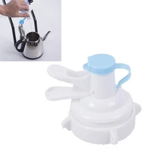 Водяной насос диспенсер для бутылки с Пылезащитный колпак Пластик спортивный питьевой Бутылки для воды диспенсеры для кемпинга DC112