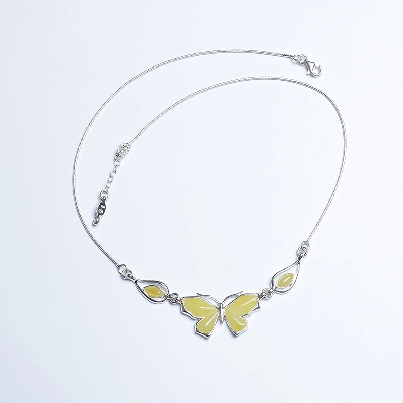 

JIUDUO Chic Monocolour Amber Stone Necklaces Fashion Yellow Color Butterfly Necklace for Women Jewelry