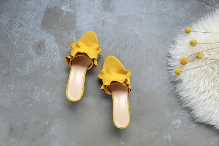 WOMEN SLIPPER 9