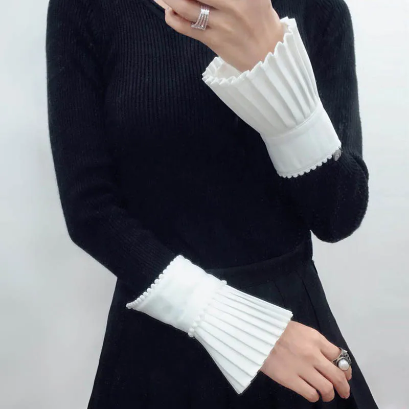 

Outdoor fake cuff women's accessories Wild solid color lace stitching pleated cuff wrist set Stylish temperament elegant pleated