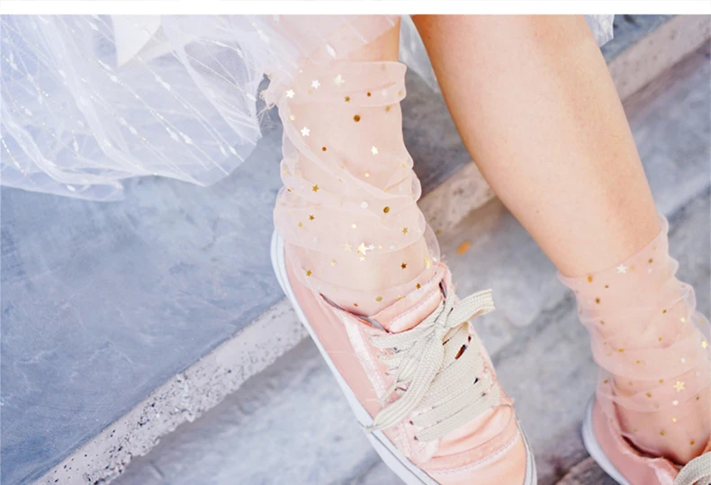 Thin-Socks_02