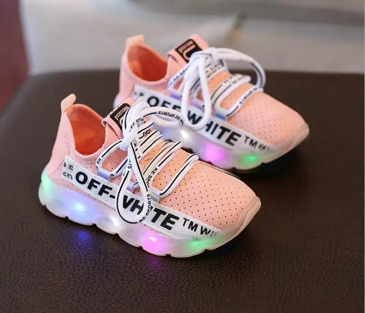 

2019 Brand New Children Shoes With Light Kids Boys Led Shoes Luminous Glowing Sneakers Baby Toddler Girls lighted Shoes