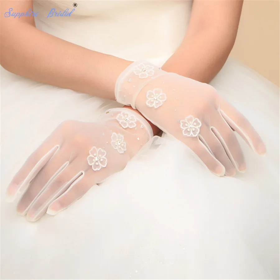 Сапфир Свадебные короткие перчатки пальцев для невест выпускного вечера вечерние 2019 новых танцы Цветочная перчатки полупрозрачная тюль
