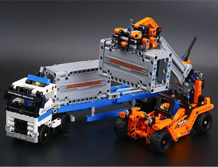 

L Models Building toy Compatible with Lego L20035 631PCS Truck Blocks Toys Hobbies For Children Model Building Kits
