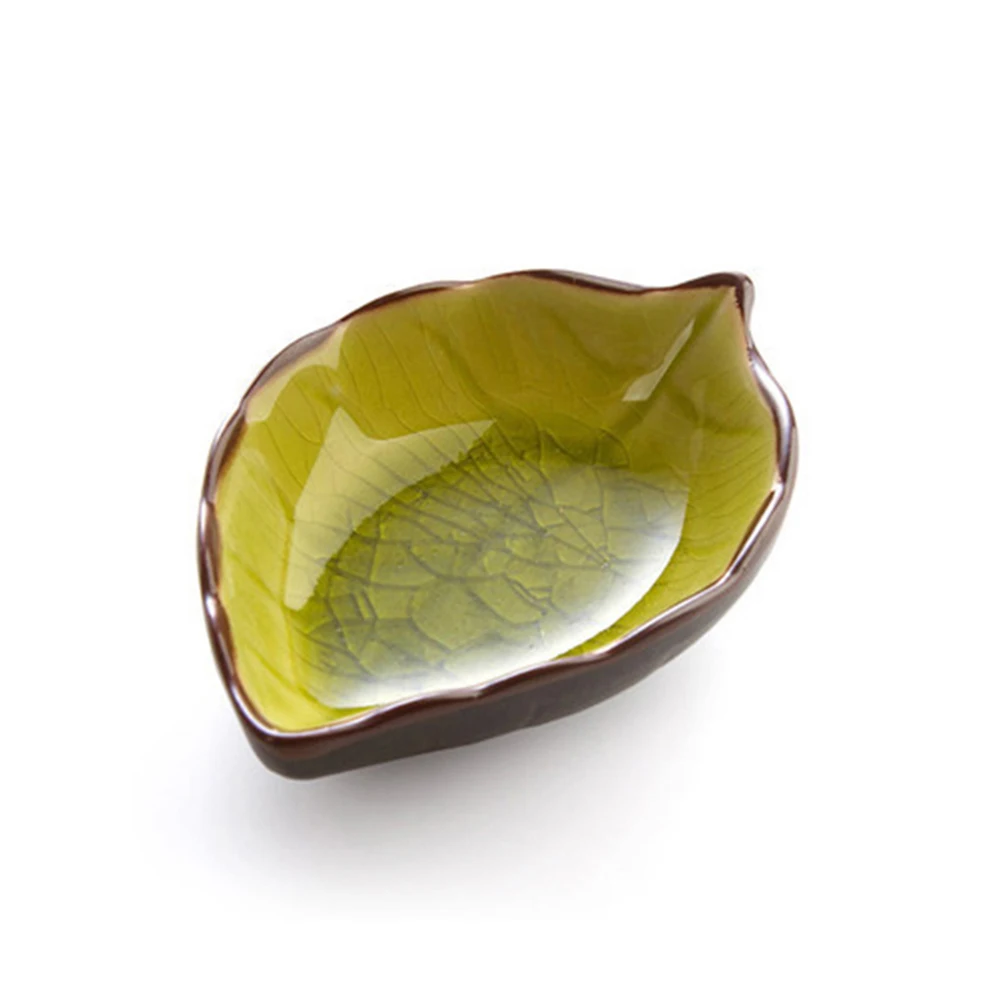 1 шт в форме листьев Керамика блюдце Керамика пластины для японских суши посуда соевый уксуса тарелка для приправы, соуса посуда блюдо тарелка маленькая тарелка