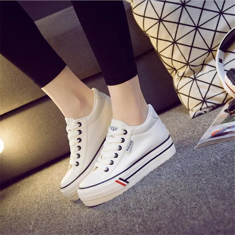 

2019 Women vulcanized sneakers breathable flat casual white shoes woman spring and autumn canvas shoes white red