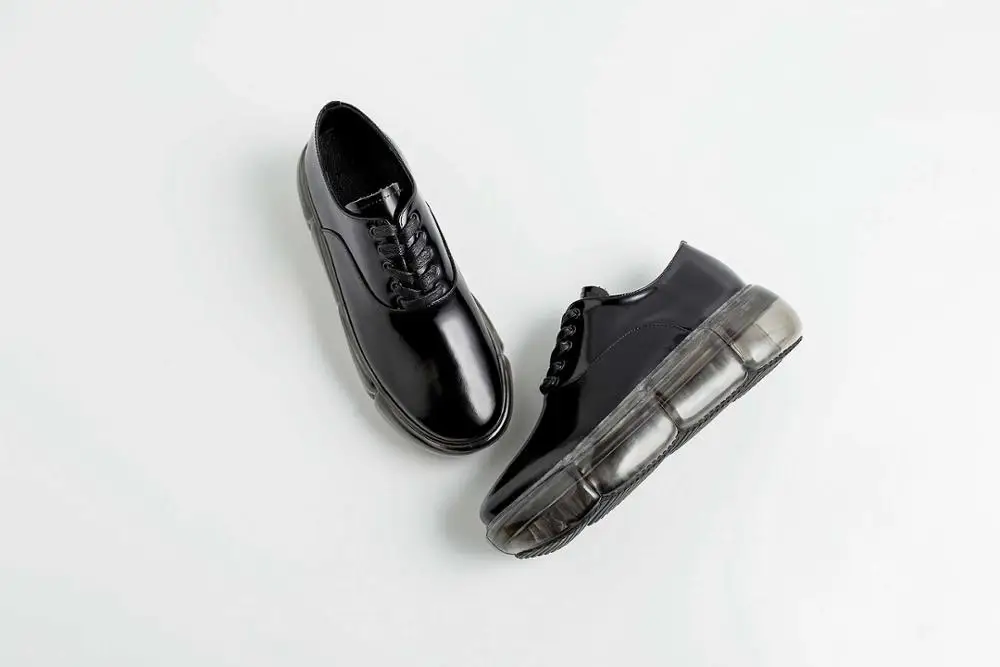 Lenkisen/черные кроссовки на плоской платформе со шнуровкой и натуральным лицевым покрытием в европейском стиле; Повседневная Вулканизированная обувь с круглым носком; L09