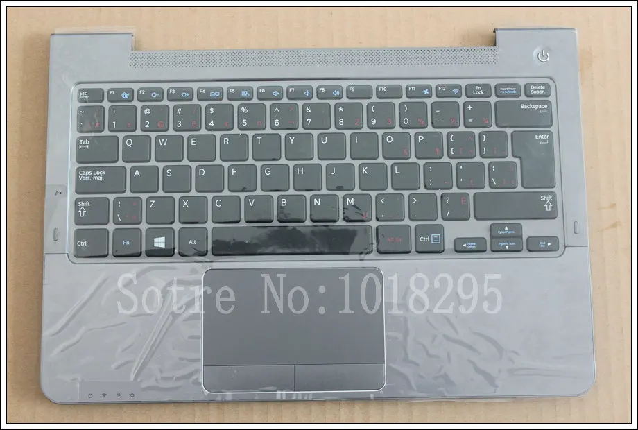 

For Samsung NP530U3C NP530U3B NP535U3C 530U3B 530U3C NP540U3 NP532U3C NP532U3A Canadian French keyboard Silver palmrest cover