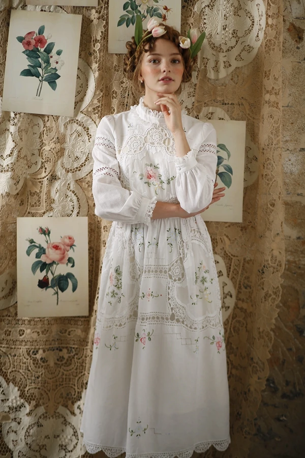 LYNETTE'S CHINOISERIE Autumn Original Design Women