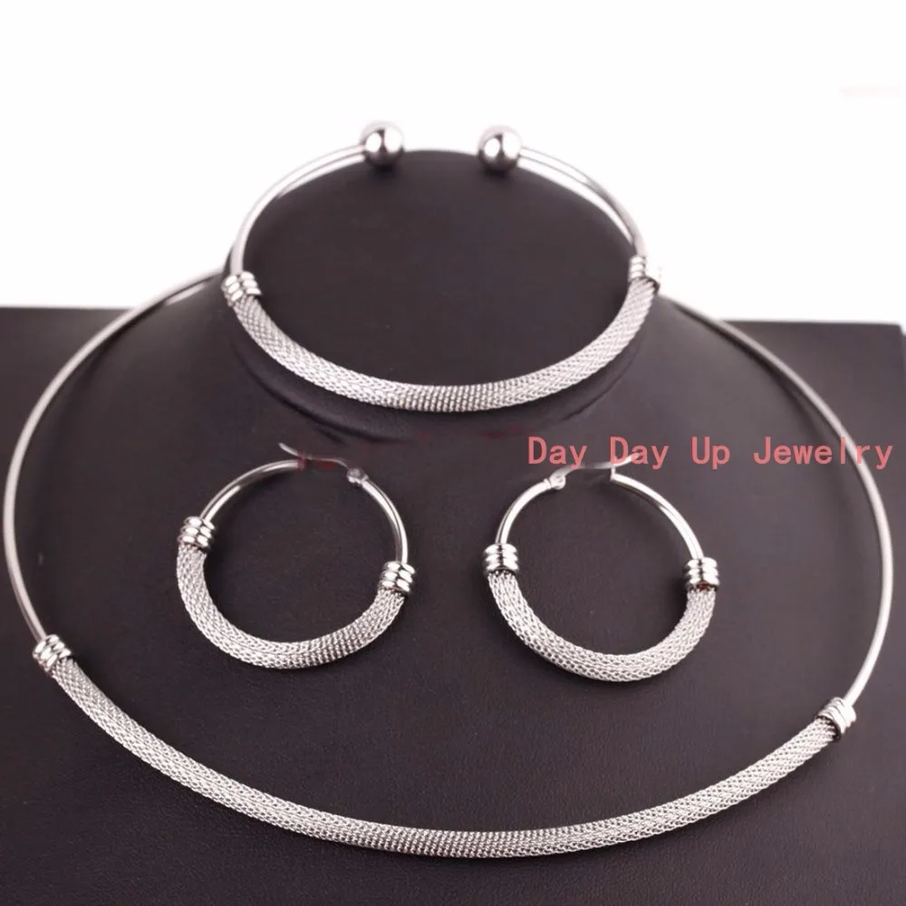 

Charming 316L Stainless Steel Silver Tone Choker Collar Necklace&Bracelet Bangle&Hoop Earrings Women's Jewelry Sets Xmas Gift
