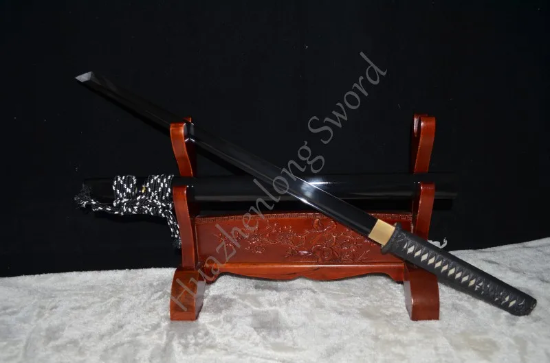 Top quality handmade japanese ninja sword clay temperd 1095 steel with tungsten adsorb sharpened