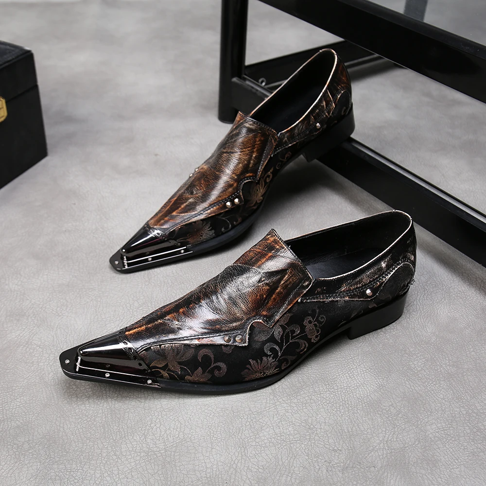 Новая модная мужская деловая обувь из натуральной кожи с заклепками; большие размеры; модельные туфли с металлическим острым носком