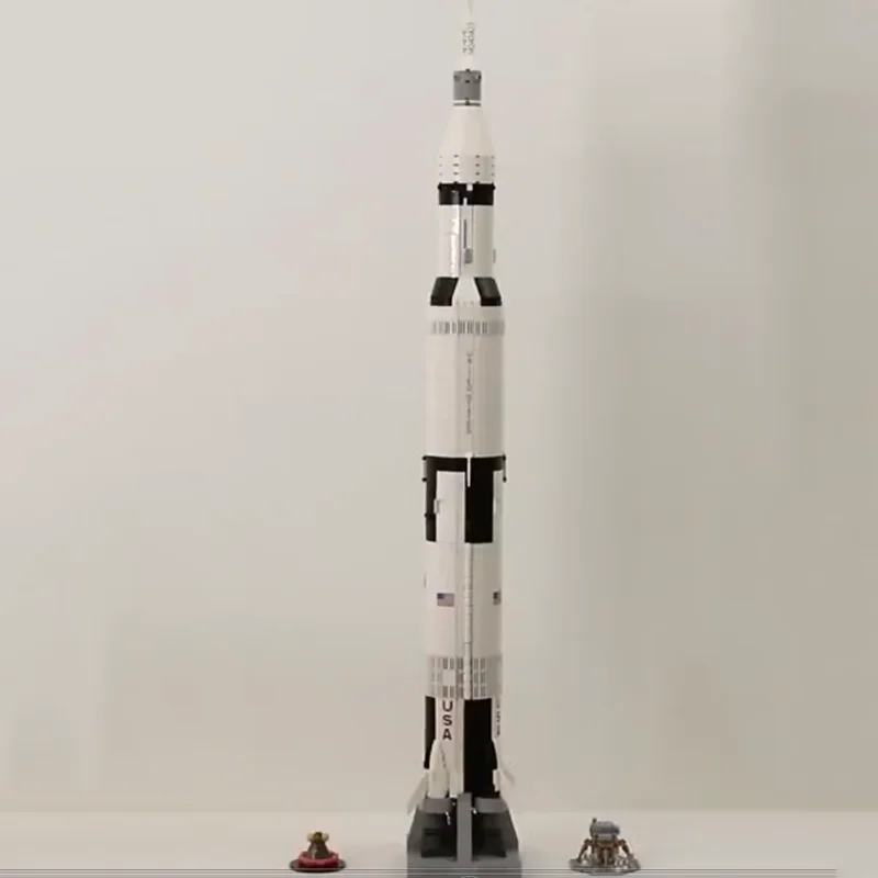 

Legoing Creative MOC Compatible With Apollo Saturn V Launch Platform Launch Vehicle Toy Bricks Collection Gift Creators Legoing