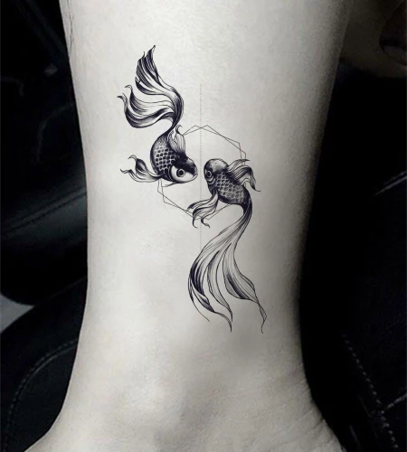 

Fish Tattoo Sticker Waterproof Temporary Whale Dolphin Fake Tatoo Arm Animals Women Girls Boys Kids Teens Makeup Tools 10.5X6cm