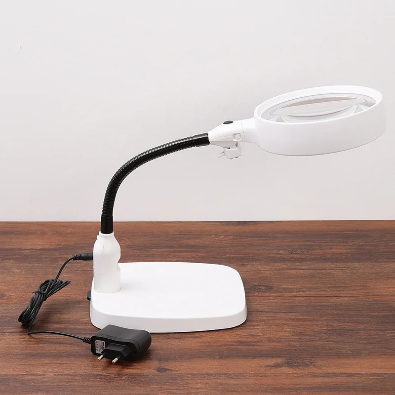 

2018 New Desktop Clip Fixed Multifunction 138mm 8X Lens With 6 LED Reading Illumination Magnifier