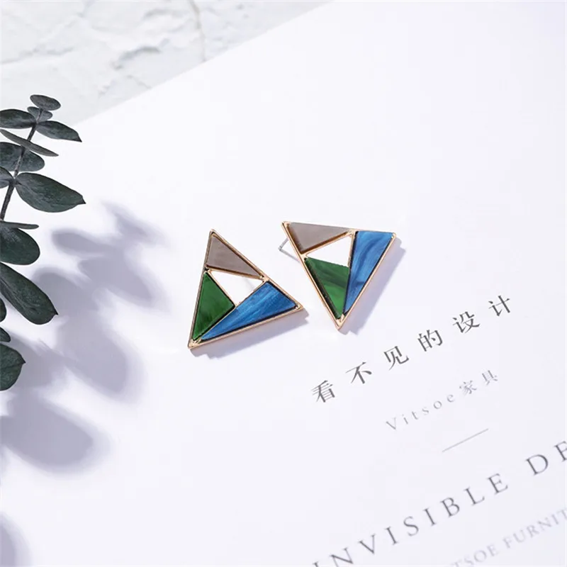 H三角（蓝+绿）_8